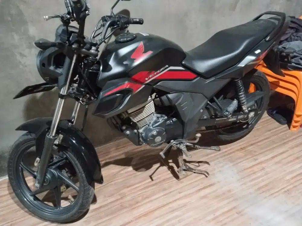 Di Jual Verza Hitam