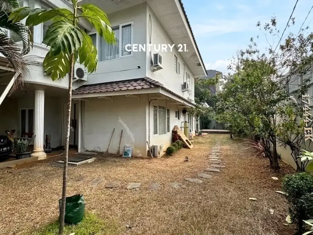 Dijual Rumah Hook Pondok Indah Jakarta Selatan Ada Halaman & Pool