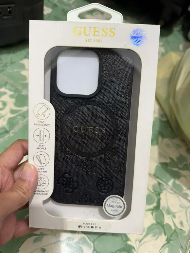 Case guess iphone 16 pro