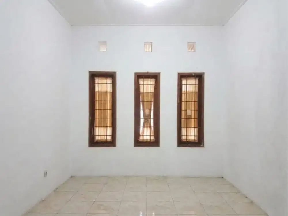 Dijual Rumah Taman Kopo Indah 3