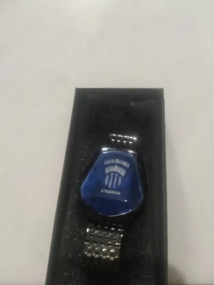 Jam tangan hoursly