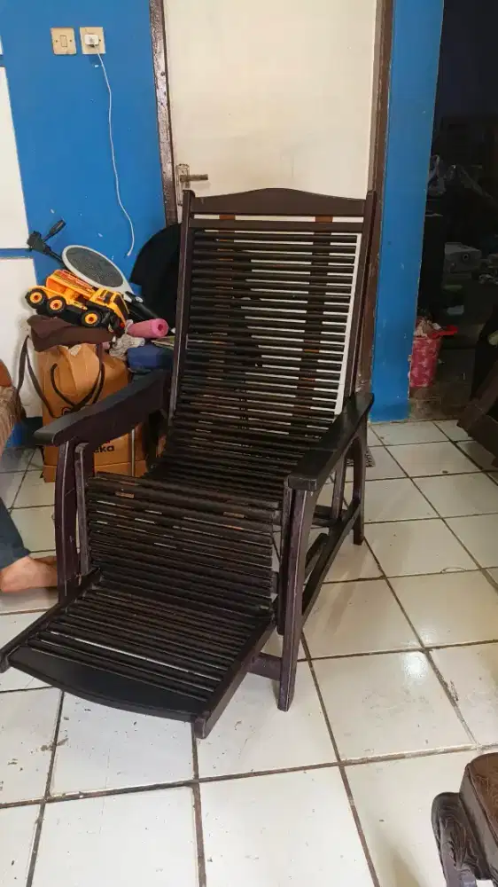 Kursi malass kayu jati tua