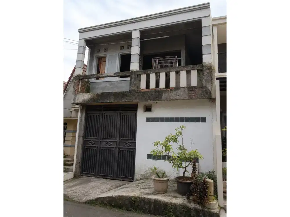 Dijual Rumah 2 Lantai Strategis di Victoria Sentul City Ssr1161