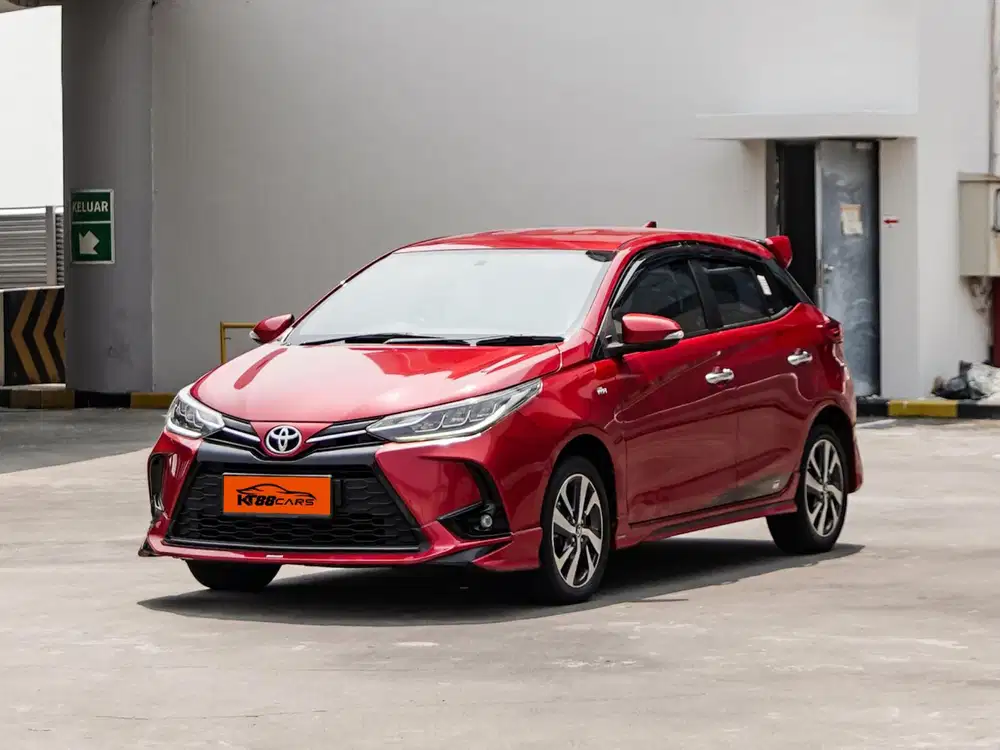 Km.37.000 Yaris GR sport 1.5 AT 2021