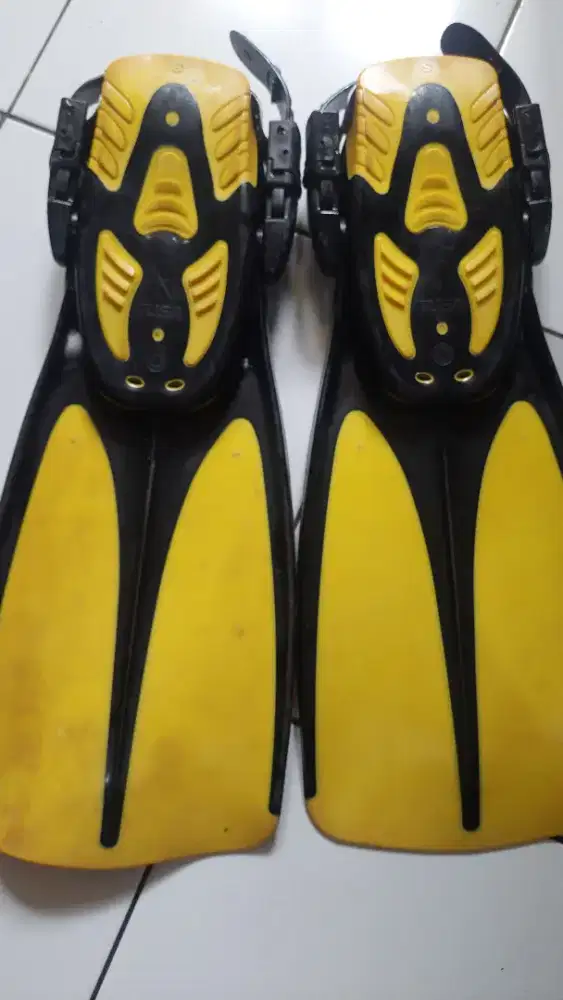 Sepatu Diving Tusa