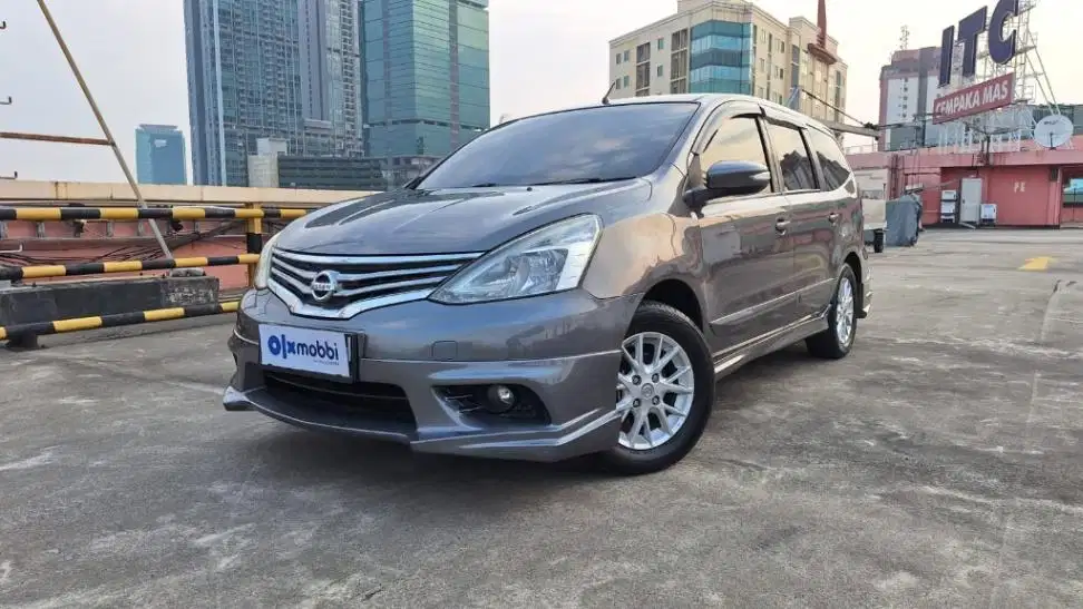 KM Rendah - Nissan Grand livina 1.5 Highway Star Bensin-AT 2015