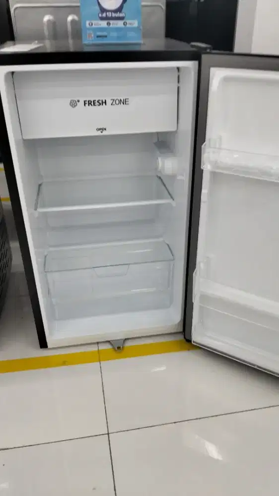 Kulkas 1/2 Pintu berbagai brand cash cicilan bunga 0%