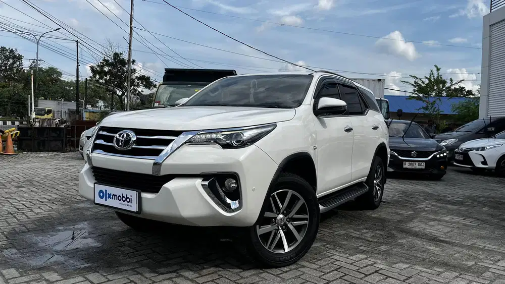 Toyota Fortuner 2.7 SRZ Bensin AT 2020 - FJH