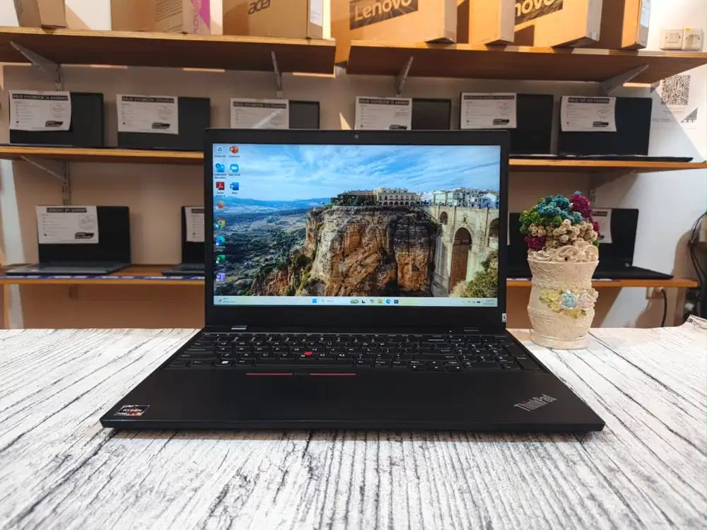 Laptop LENOVO THINKPAD L15 GEN 2 AMD Ryzen 5 Pro 5650U Ram 16GB