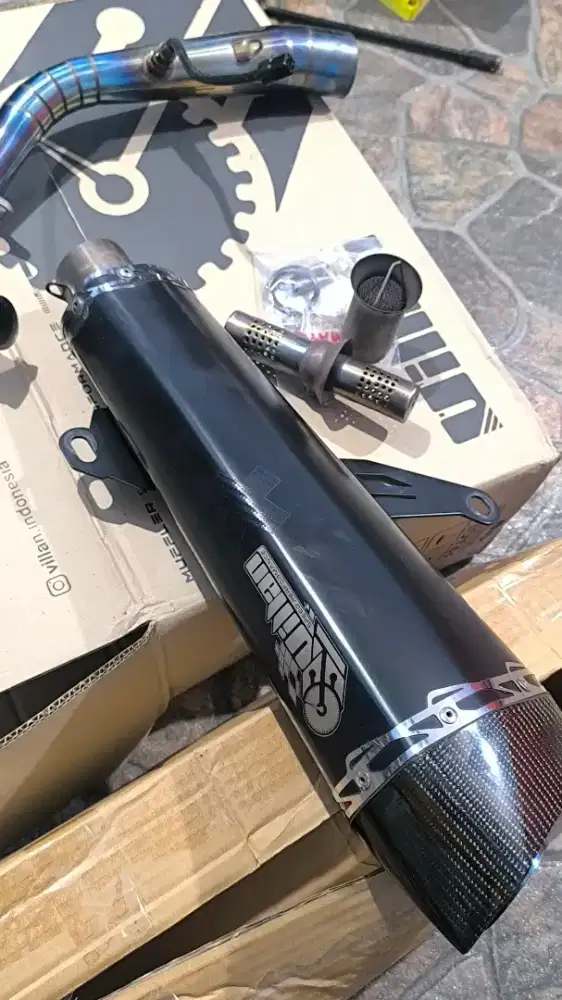 Knalpot aftermarket Xmax Connected