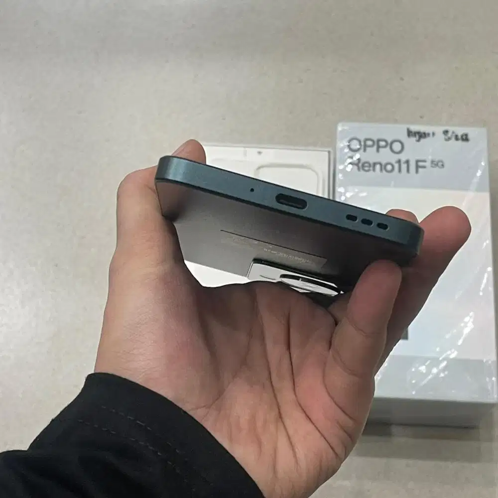 Oppo reno 11f 5g 8/256gb