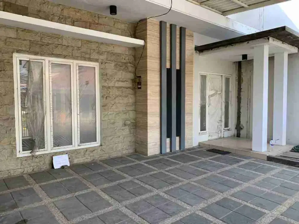 Dijual Rumah di Delta Tiara Waru Sidoarjo