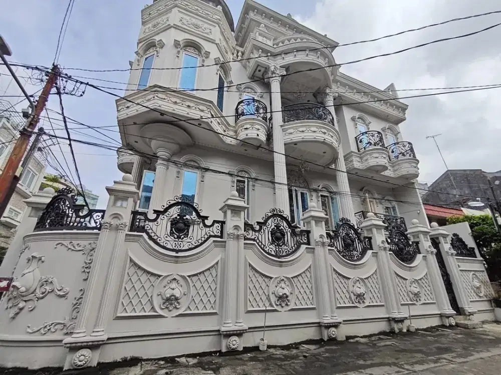 Dijual Rumah Mewah di BJI Mangga Dua, Hook