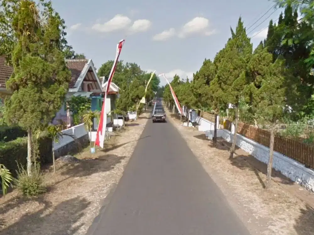 Tanah Raya Peniwen Kromengan di kota malang
