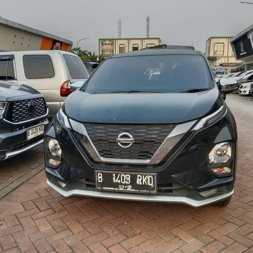 Nissan LIVINA 1.5 VL AT 2021 HITAM