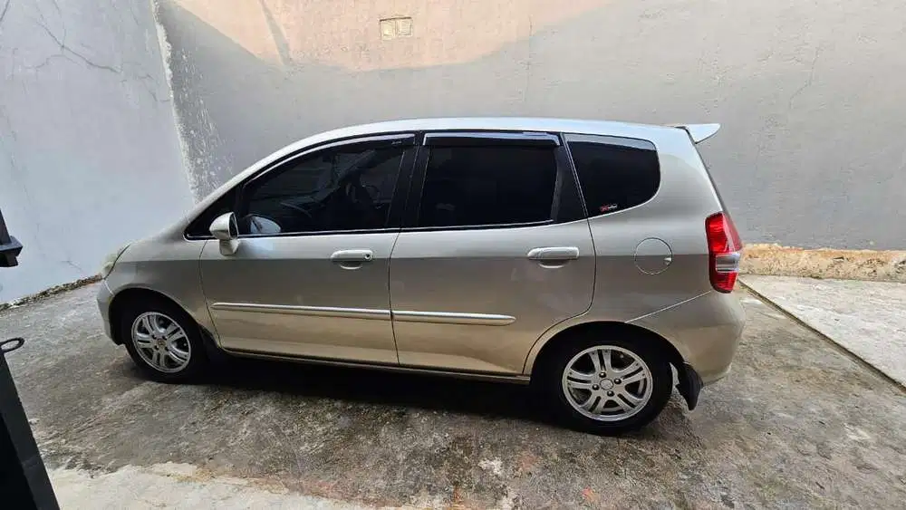 HONDA JAZZ 2004 MATIC IDSI CBU– SIAP PAKAI