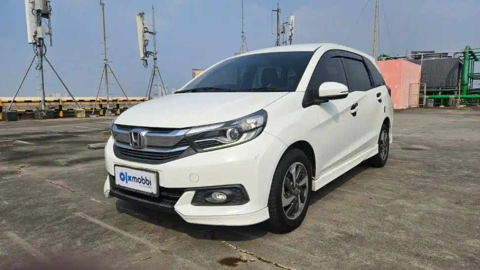 Pajak Panjang - Honda Mobilio 1.5 E Bensin-AT 2019