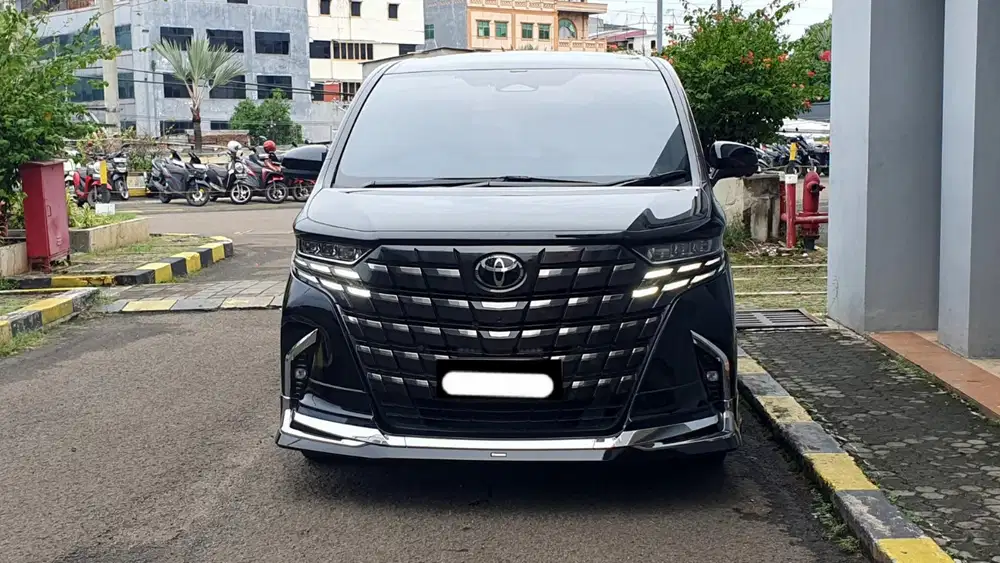 Km 10rb toyota alphard hev hybrid cvt modelista tss 2024 hitam pjk png