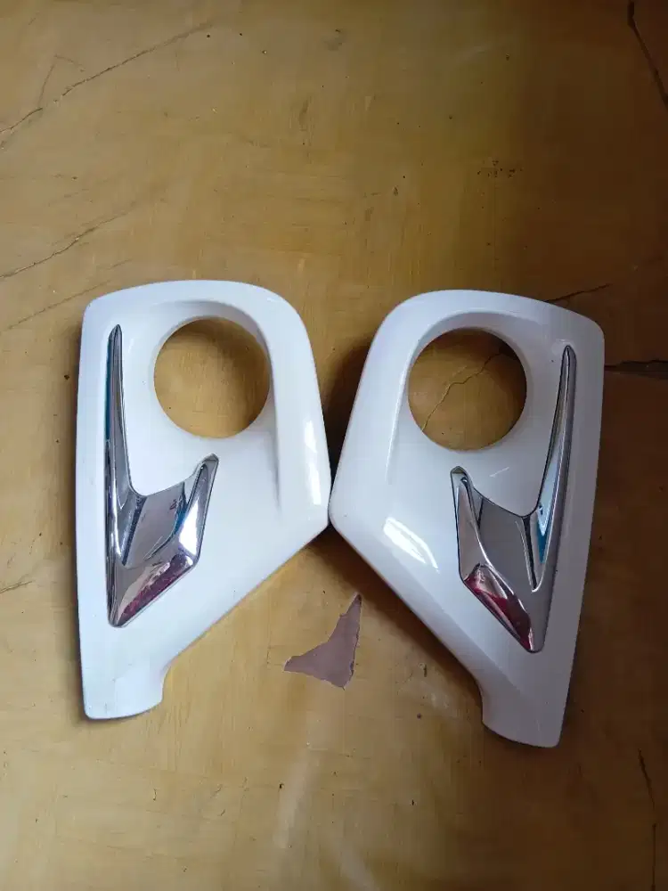 Cover fog lamp avanza xenia 2012 - 2015