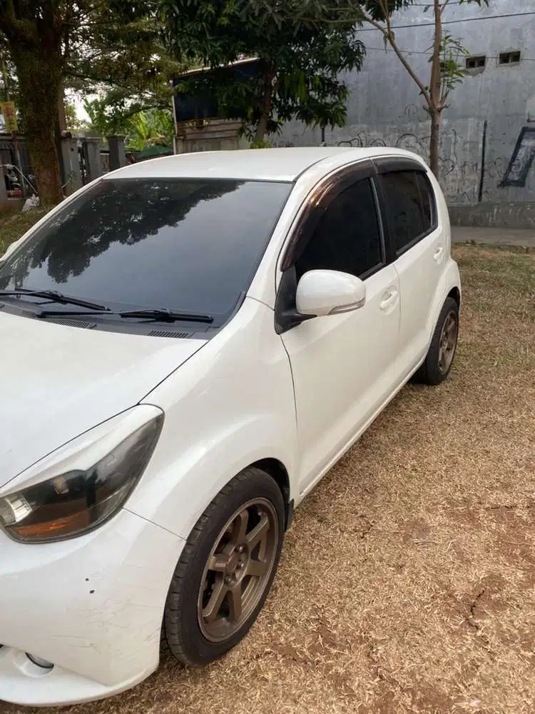 Daihatsu Sirion 2012 Bensin