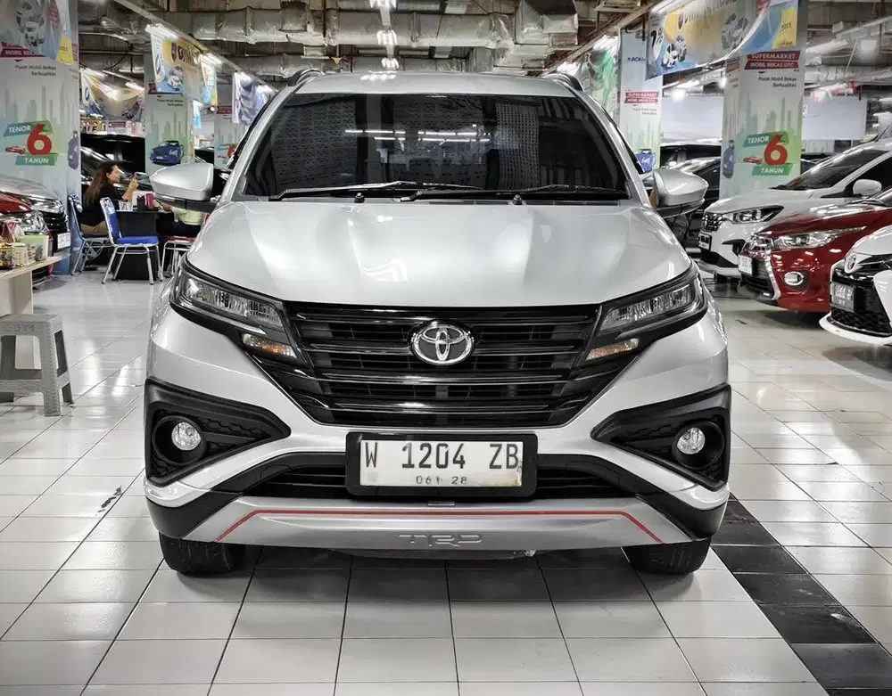 Mobil bagus siap pake