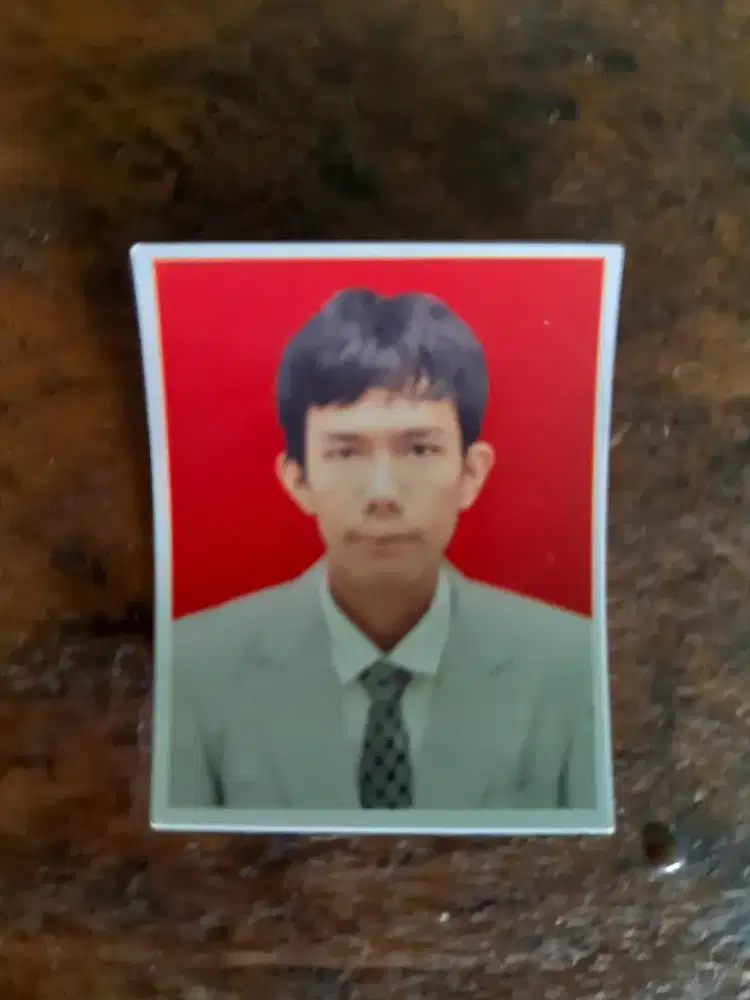 Cari kerjaan gudang atao helper, pengalamn pernhbkerja ditoko hpl/inte