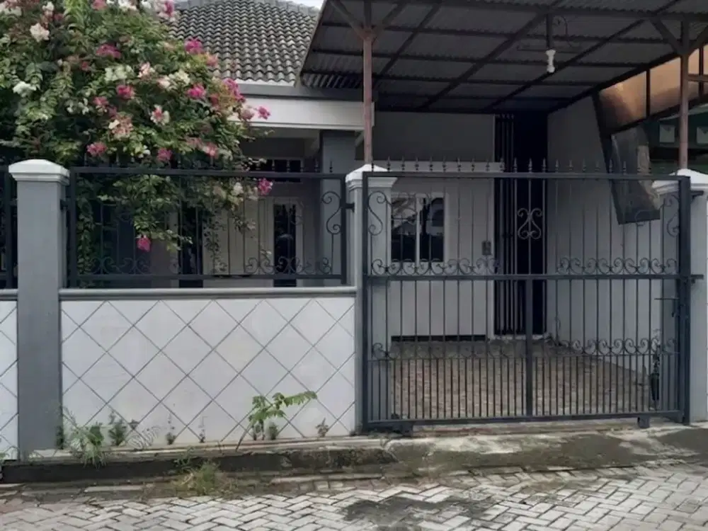 Rumah Mojo Klanggru Kidul Siap huni, STRATEGIS