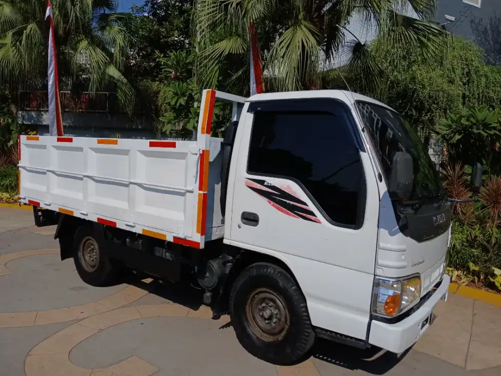 Isuzu elf nhr 2017 bak engkel tangan 1 full ori low km pick up
