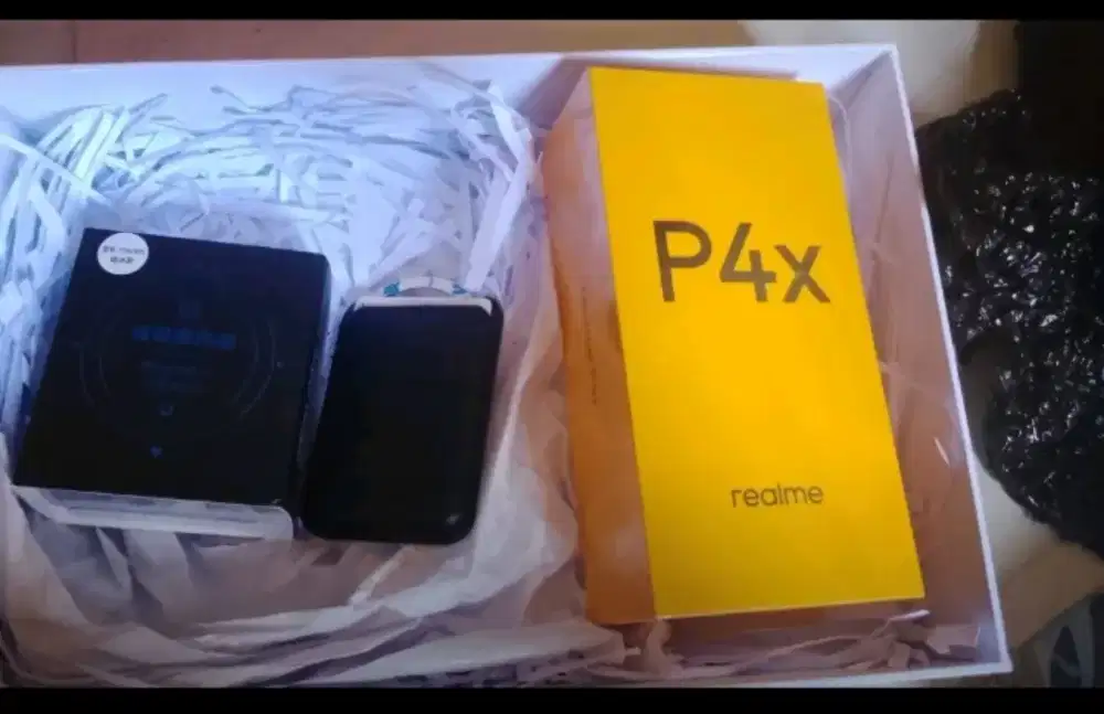 REALME P4X RAM 4+8GB ROM 128GB