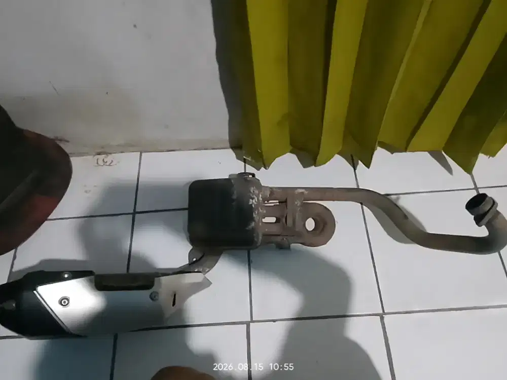 Kenalpot standar Yamaha byson
