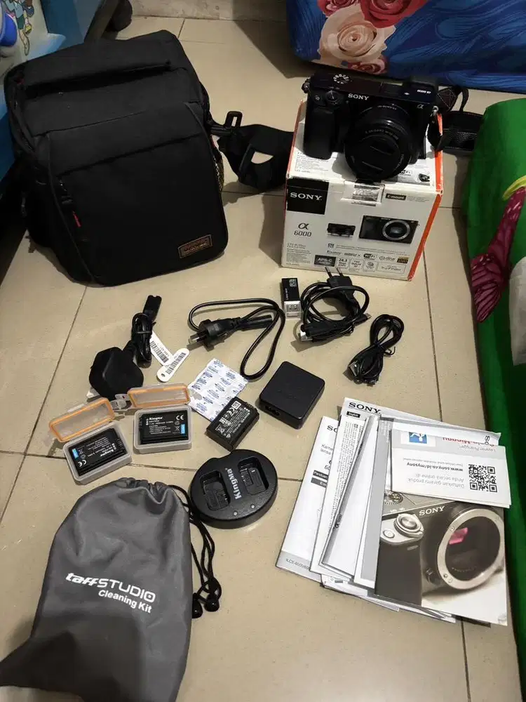 Kamera Sony A6000 + Battery Kingma