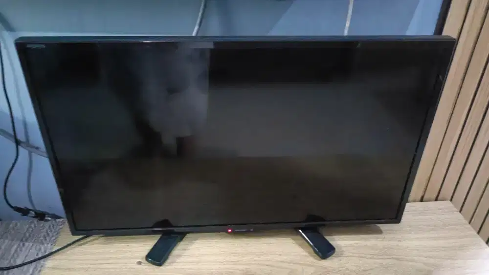 Jual tv bekas kondisi masih hidup/ menyala