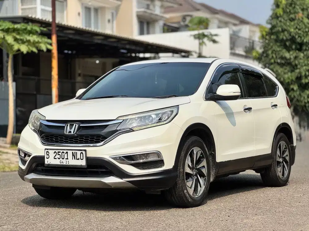 Honda Crv 2.4 Prestige Audio Fender AT Putih 2016 (Aha Adex)
