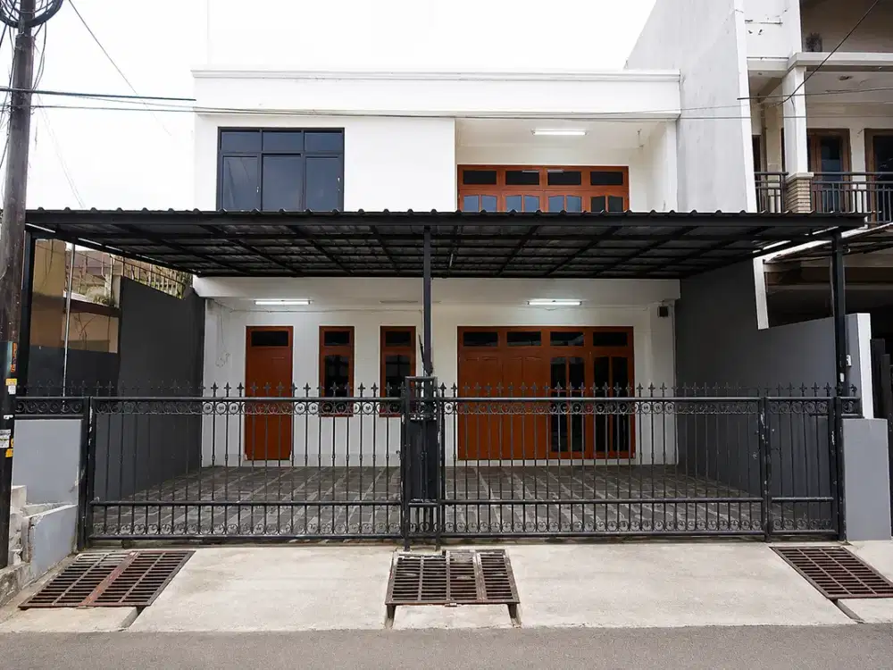 Rumah 2,5lt luas 10x17 170meter 4KT Palmerah Jakarta Barat