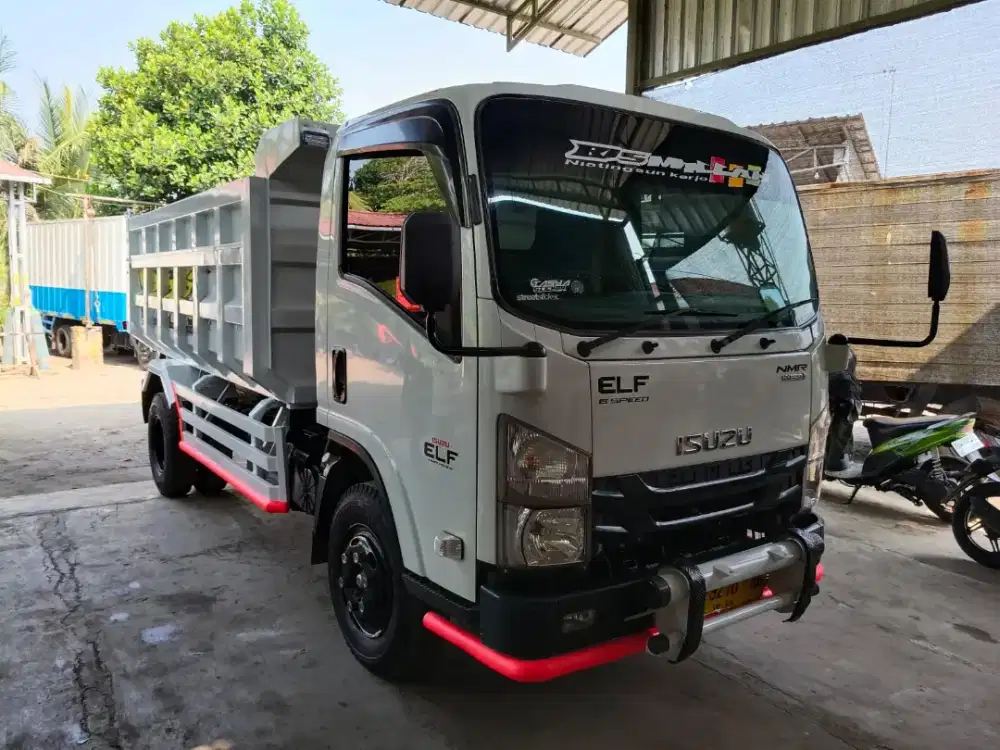 Truk Isuzu Nmr 81 HD 6.5 Dump Truk 2024