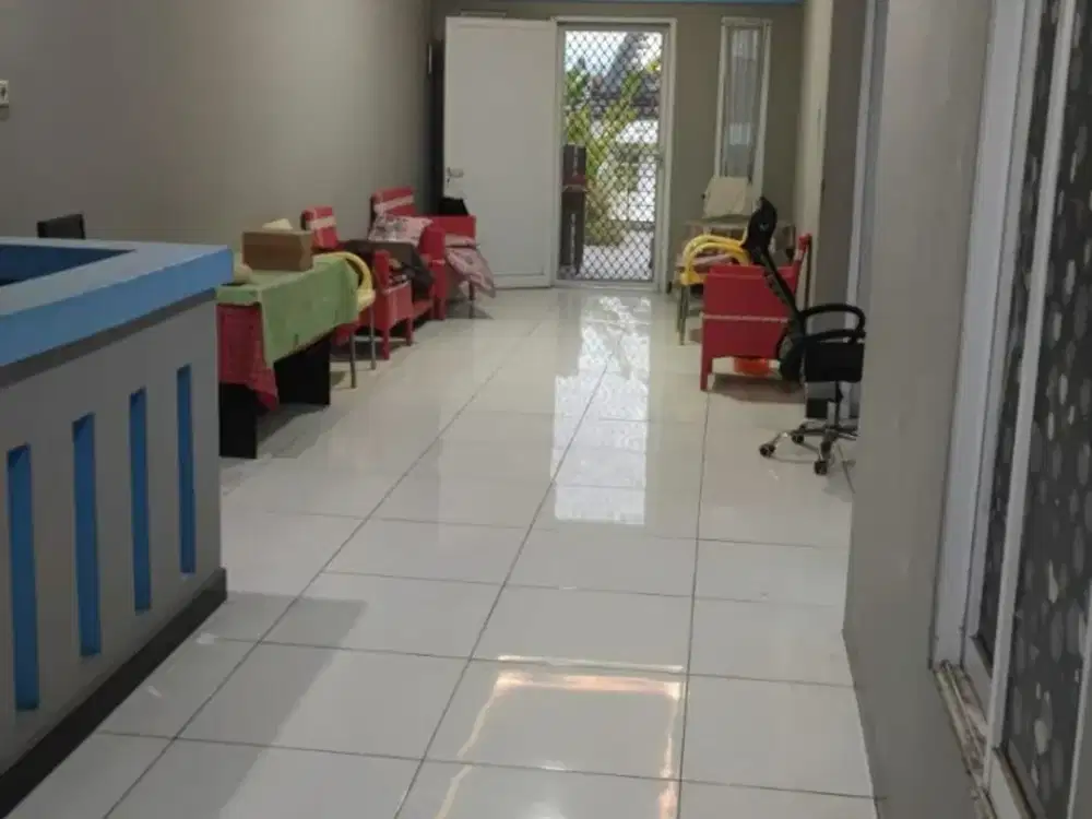 Rumah 2 Lantai SHM Siap Huni di Duta Bandara Permai Dadap Tangerang
