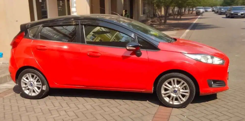 Ford Fiesta 2013 1.5 trend AT
