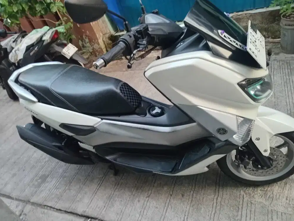 Nmax ABS tahun 2019 (Pakean pribadi)