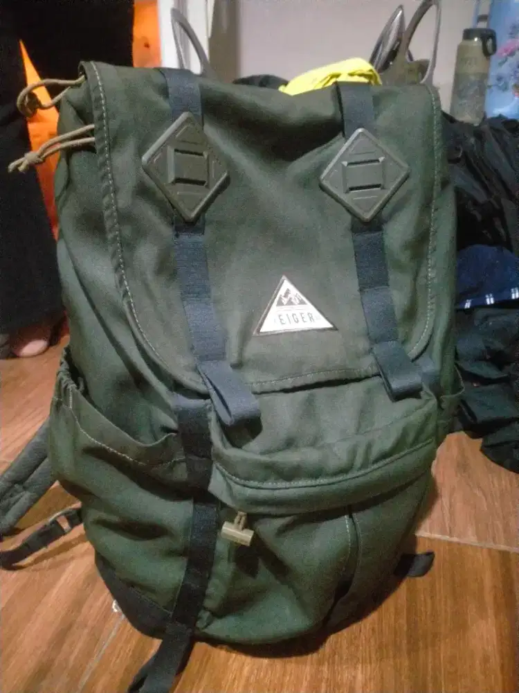 Ransel eiger olive