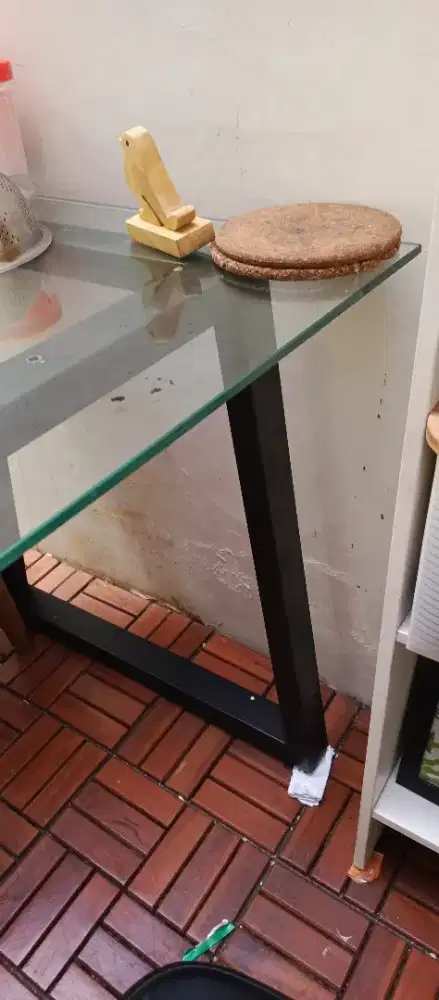 Dijual Meja Makan (Puri Botanical Kembangan Jakarta Barat)