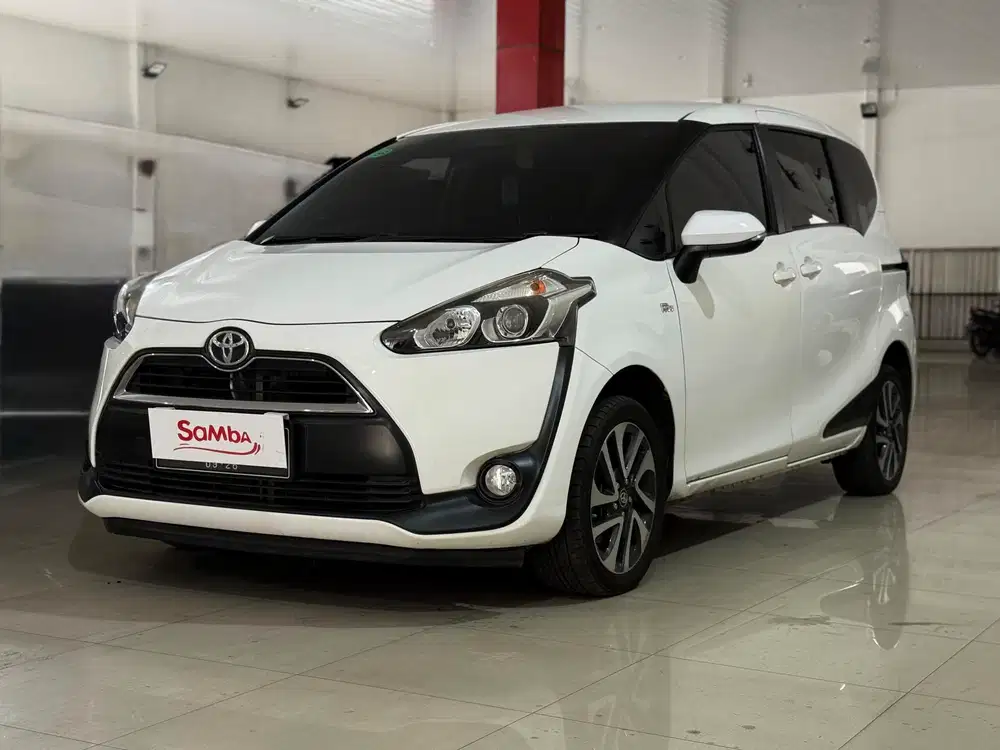 Toyota Sienta V AT 2019 low KM