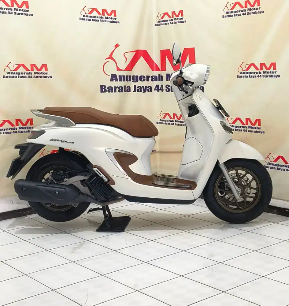 Full original Km 8 Ribu Honda Stylo ABS tahun 2024 warna putih