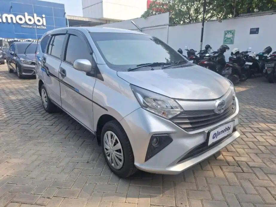 KM Rendah - Daihatsu Sigra 1.0 M Bensin-MT 2022