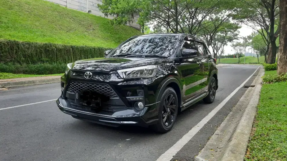 Toyota Raize GR Turbo 1.0 mulus rawatan