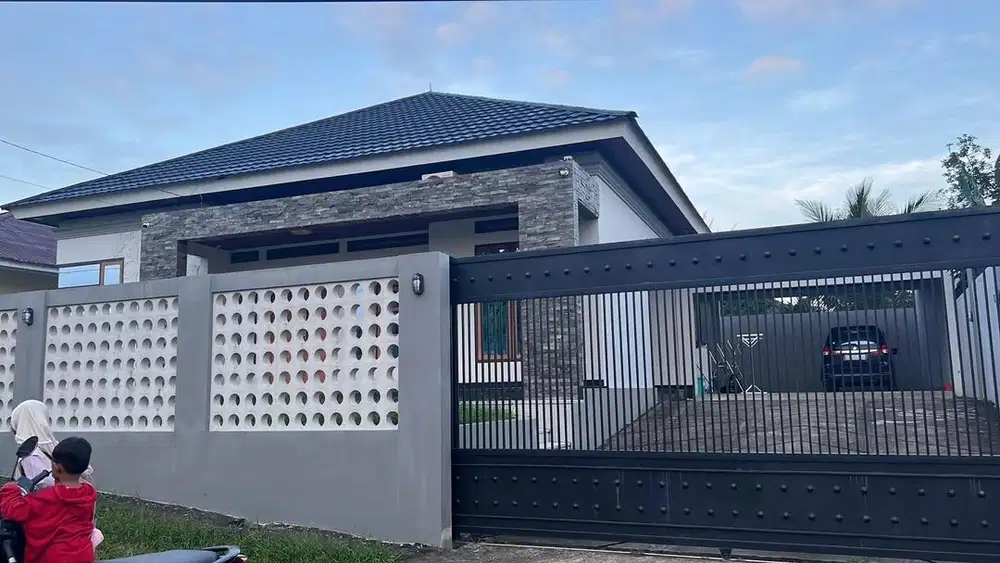 Rumah Full Furnish Samping Hotel Cahaya Prima