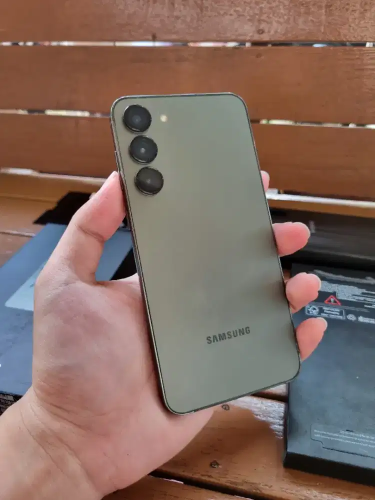 Samsung S23 Plus 8/512GB SEIN Indonesia