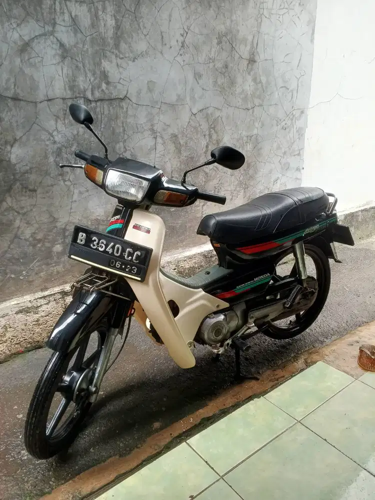 Honda Astrea Grand th 92 Bulus