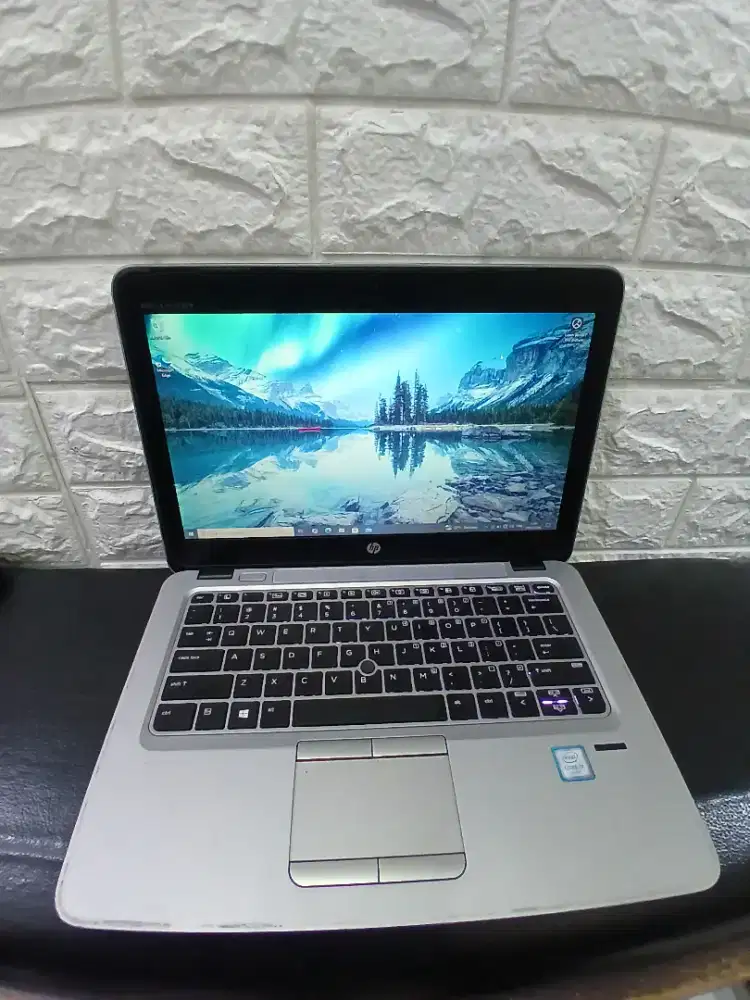 LAPTOP HP 820 G3