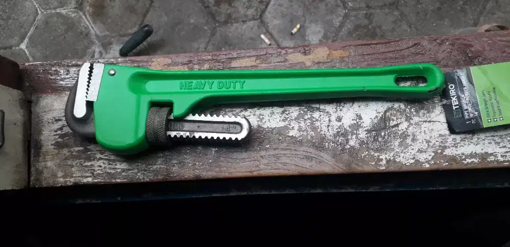 Kunci pipa uk.14 inch merk Tekiro