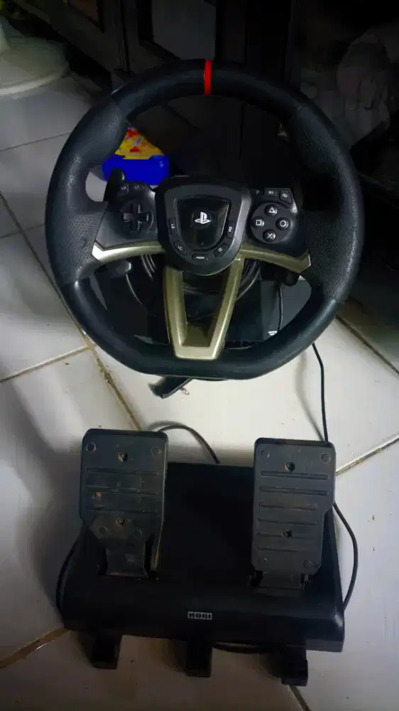 Racing wheel apex